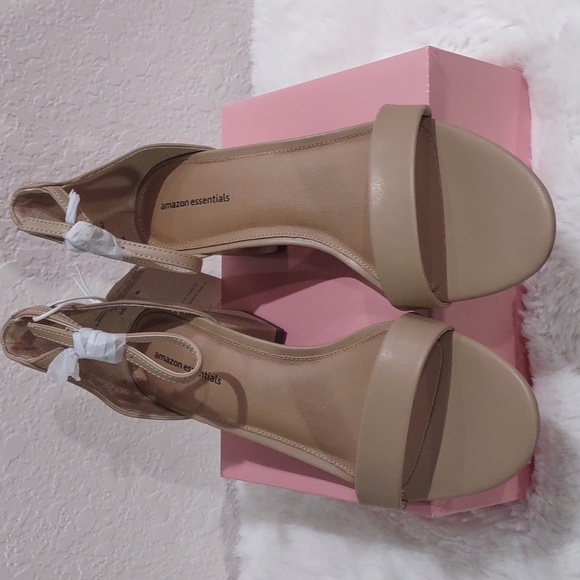 Amazon Essentials Sandals. - Picture 5 of 12